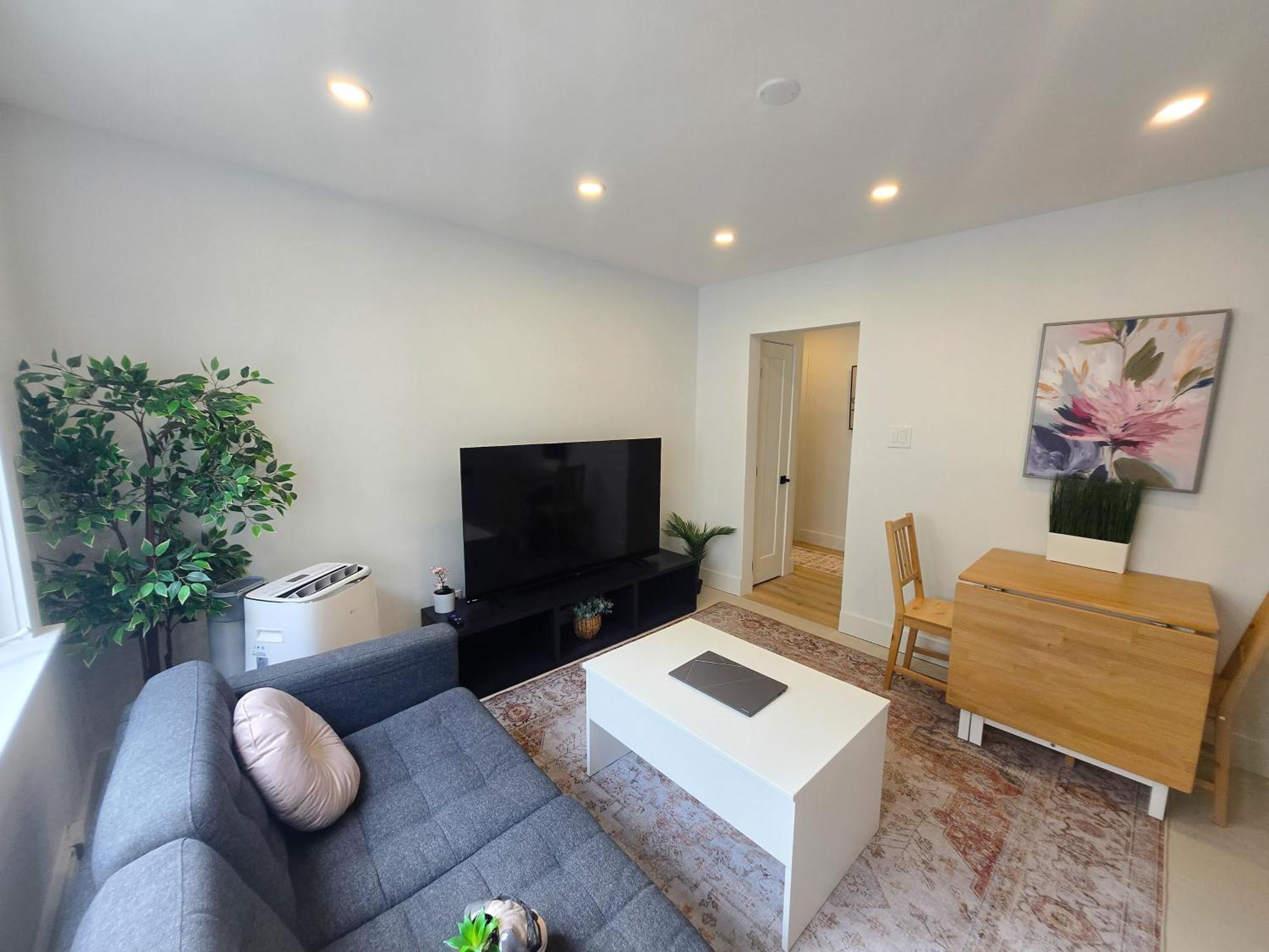 Jstlikehome - Serenity Suites Ottawa Dış mekan fotoğraf